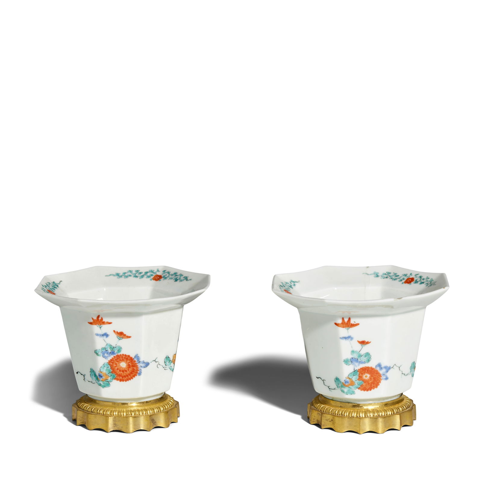 A PAIR OF ORMOLU-MOUNTED SMALL KAKIEMON PORCELAIN FACETED BOWLS Edo period (1615-1868), late 17t... (1 of 1)