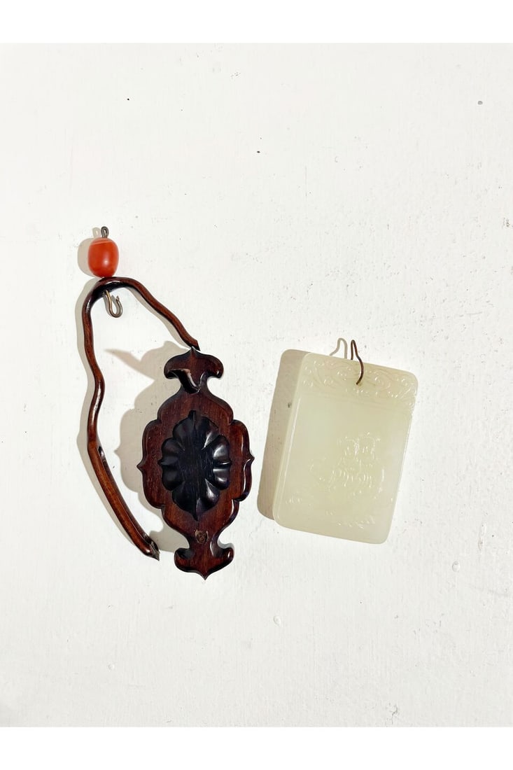 A WHITE JADE 'DREAM OF THE RED CHAMBER' PLAQUE 20th century - 4