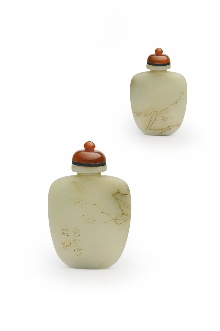 A CELADON JADE 'PLUM BLOSSOM' SNUFF BOTTLE AND A SNUFF DISH 19th century (2) - 3