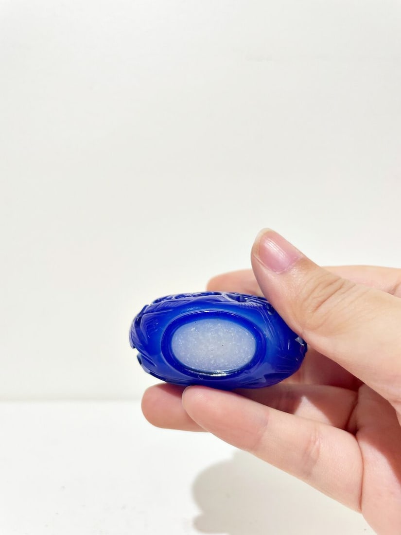 TWO GLASS OVERLAY SNUFF BOTTLES 19th century (2) - 2