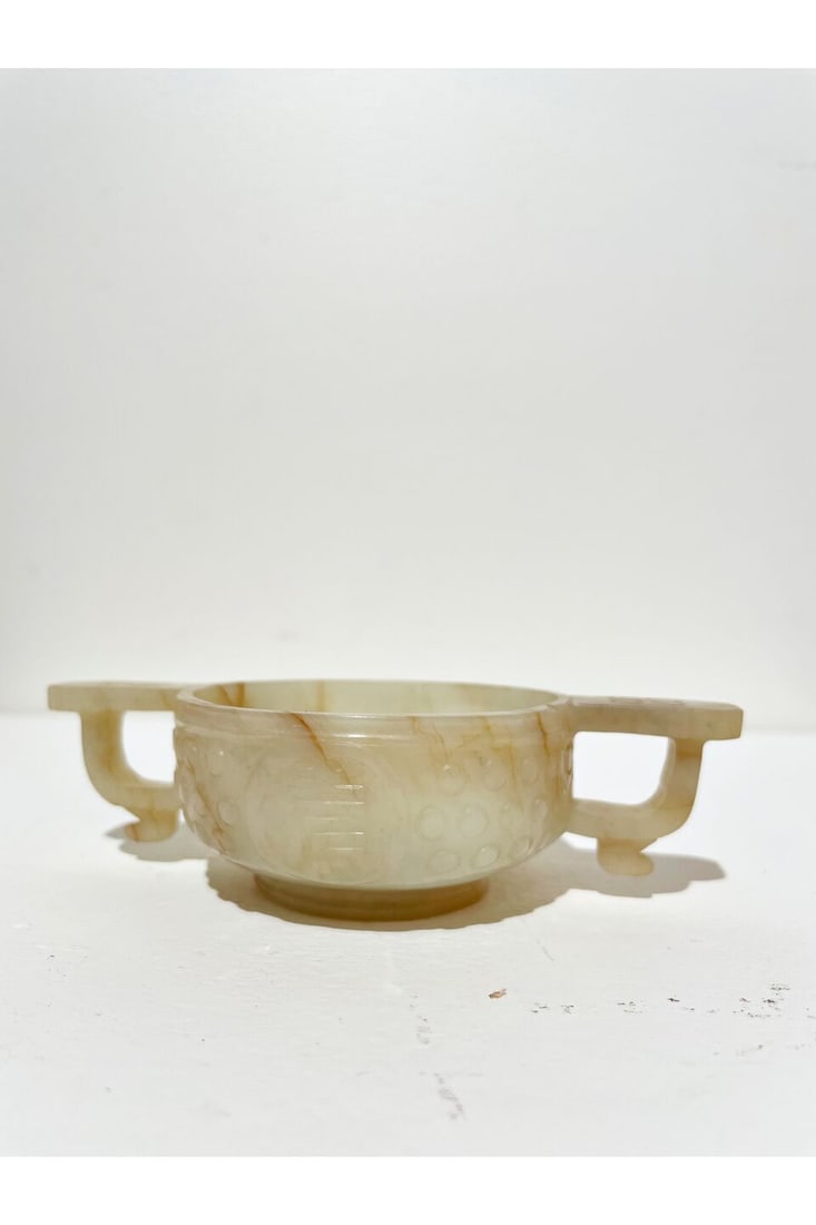 A PALE CELADON JADE 'LONGEVITY' CUP Qing dynasty - 5
