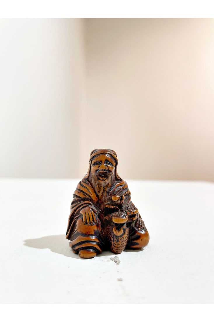 TWO BOXWOOD NETSUKE OF A MONK AND GAMA SENNIN 19th century (2) - 13