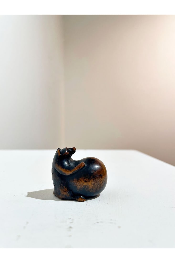 TWO BOXWOOD NETSUKE OF A TANUKI AND TWO RATS Signed Imin [玉民] and Hironaka [ध... - 5