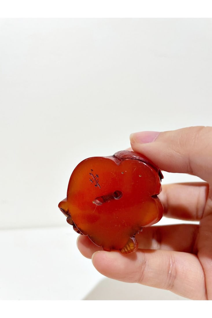 TWO LACQUER INRO AND TWO NETSUKE 19th/20th century (2) - 2