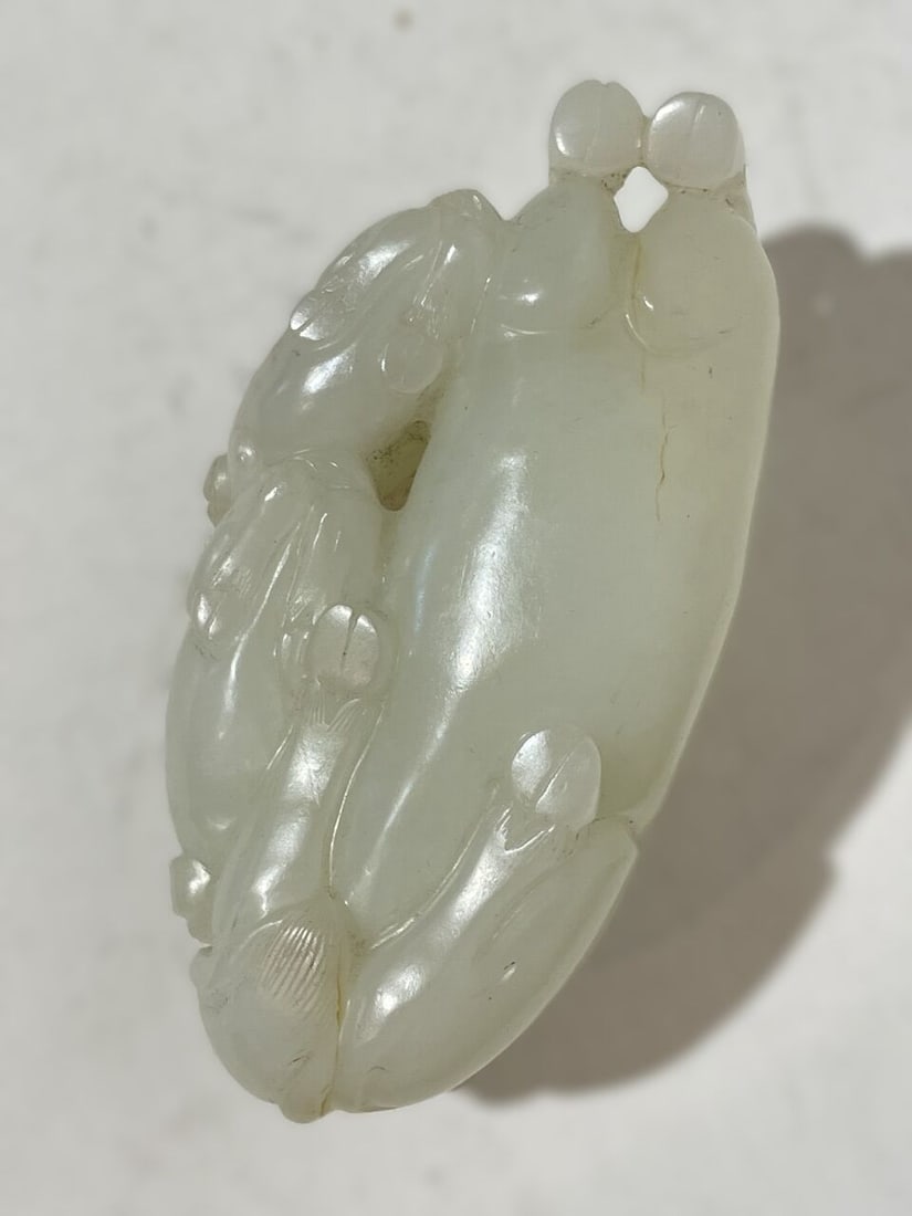 A WHITE JADE 'THREE RAMS' CARVING Qing dynasty - 2