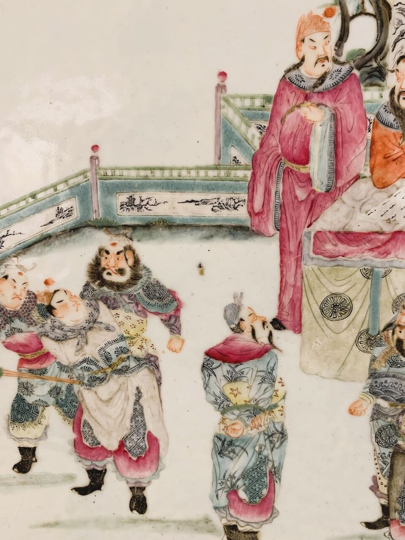 A TABLE SCREEN WITH FAMILLE ROSE ENAMELLED CERAMIC 'OPERA' PLAQUE Daoguang Period - 5