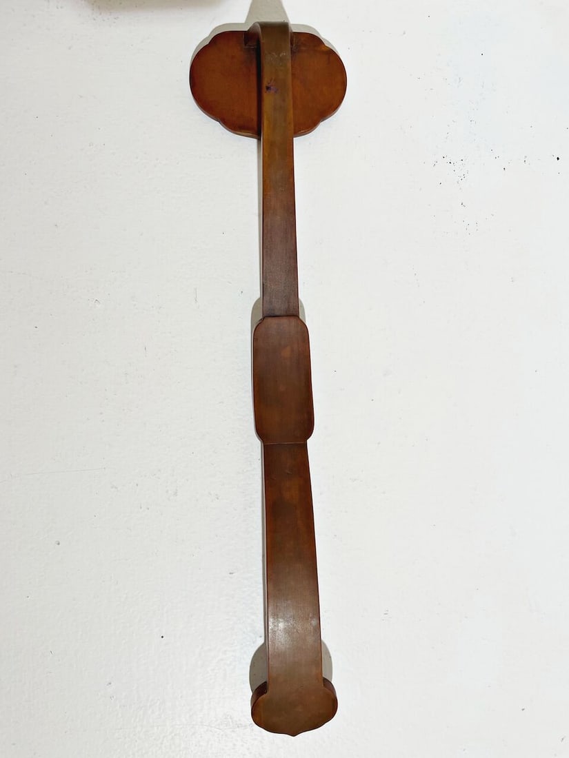 A BAMBOO VENEER 'PEACH' RUYI SCEPTRE Late Qing dynasty - 3