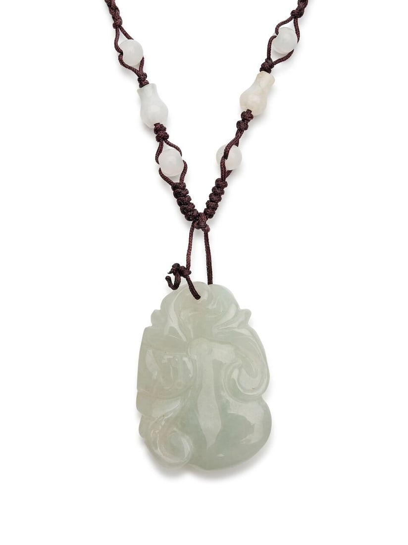 A PALE JADEITE 'PEACH AND BAT' PENDANT 20th century: A PALE JADEITE 'PEACH AND BAT' PENDANT 20th century 3.8cm long, 17.2G Footnotes: Accompanied with a GSL Gemstone Report Authentication Report dated 18 Sep 25, certifying the stone being 'Natural Jadei