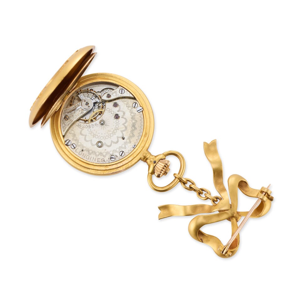 Longines. An 18K gold keyless wind full hunter pocket watch with continental gold brooch - 4