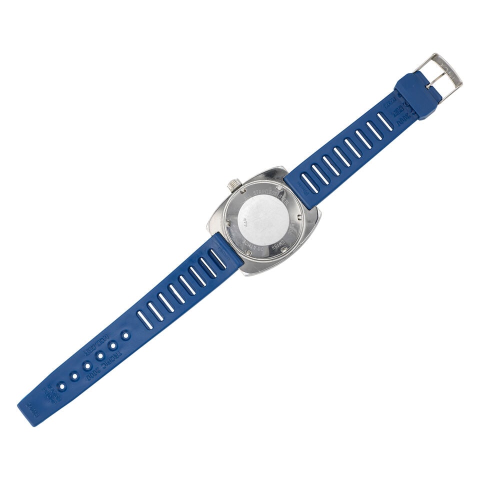 Valgine. A stainless steel automatic calendar wristwatch Circa 1970 - 5