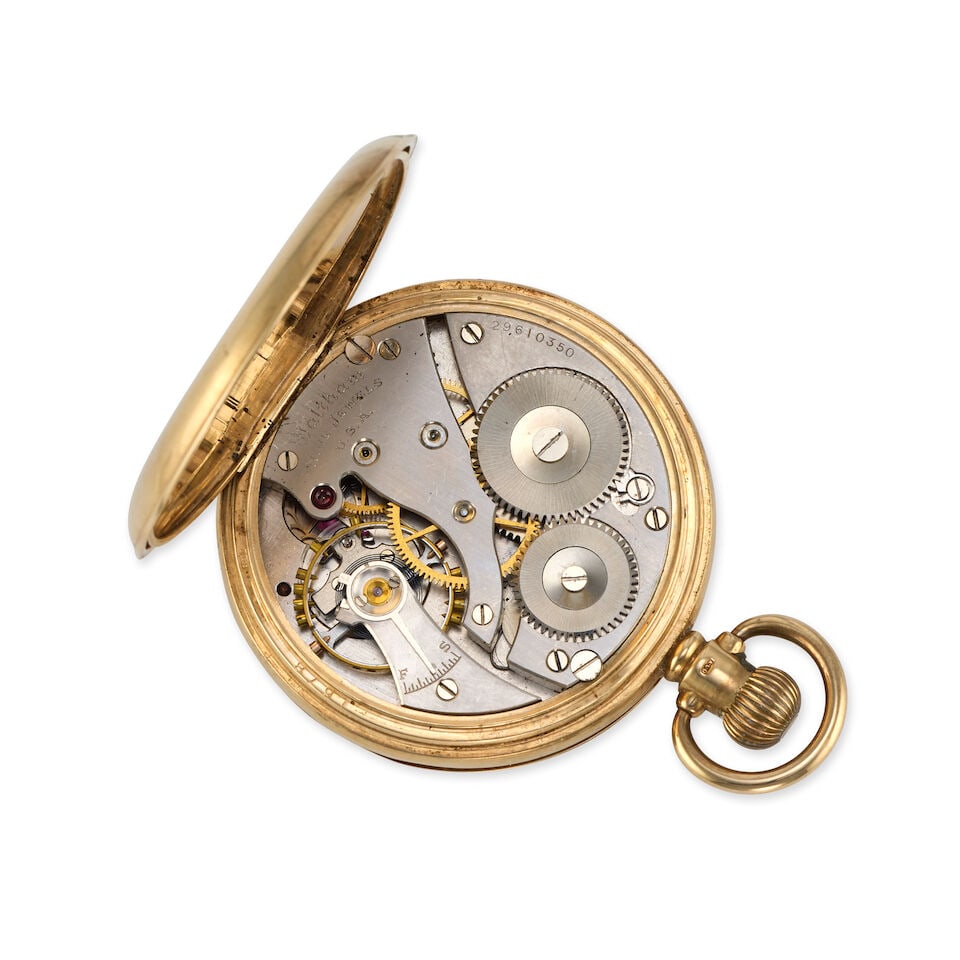 Waltham. A 9K gold keyless wind full hunter pocket watch Birmingham Hallmark for 1913 - 2