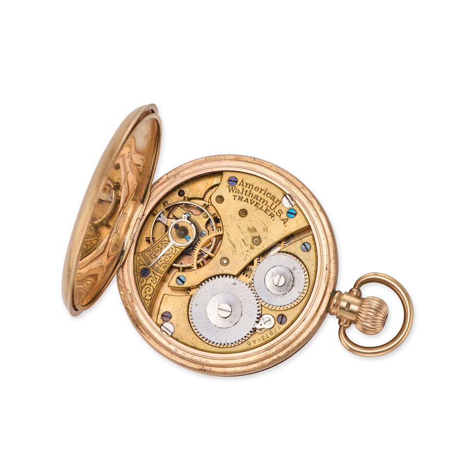 Waltham. A 9K gold keyless wind full hunter pocket watchBirmingham hallmark for 1928 - 2