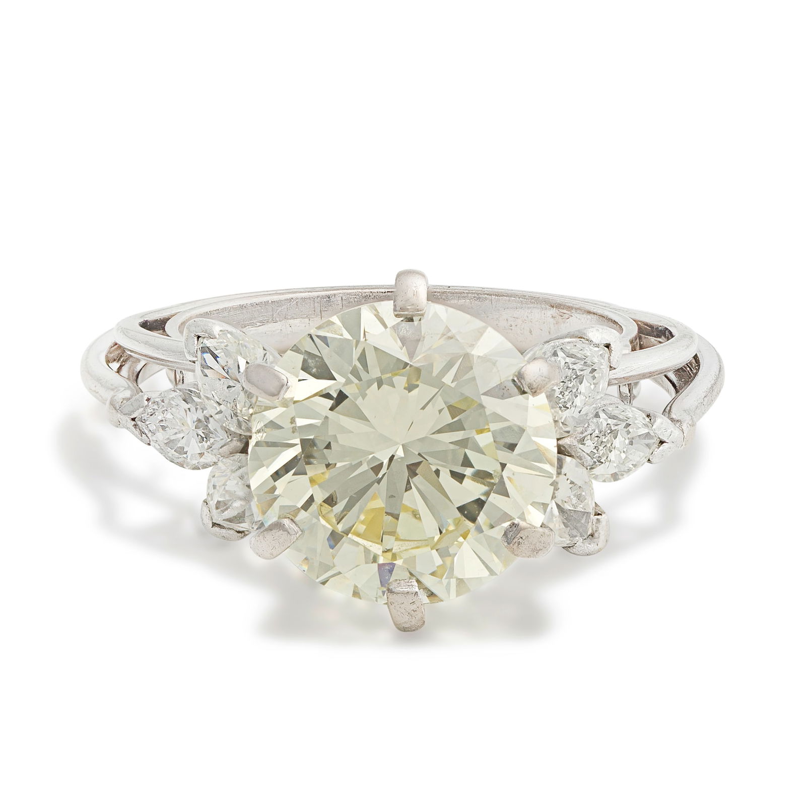 DIAMOND SINGLE-STONE RING: DIAMOND SINGLE-STONE RINGThe brilliant-cut diamond weighing 2.95 carats, between marquise-cut diamond shoulders, ring size approx. H (sizing band)