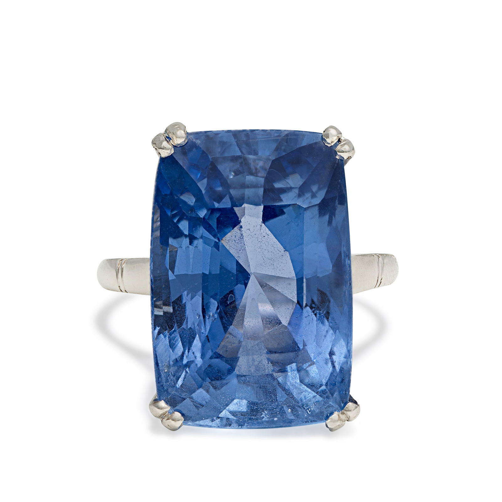 SAPPHIRE RING: SAPPHIRE RINGSet with a rectangular cushion-shaped sapphire, sapphire approx. 17.90cts, ring size approx. L½Footnotes:The Gem & Pearl Laboratory: Sri Lankan origin, no evidence of heat