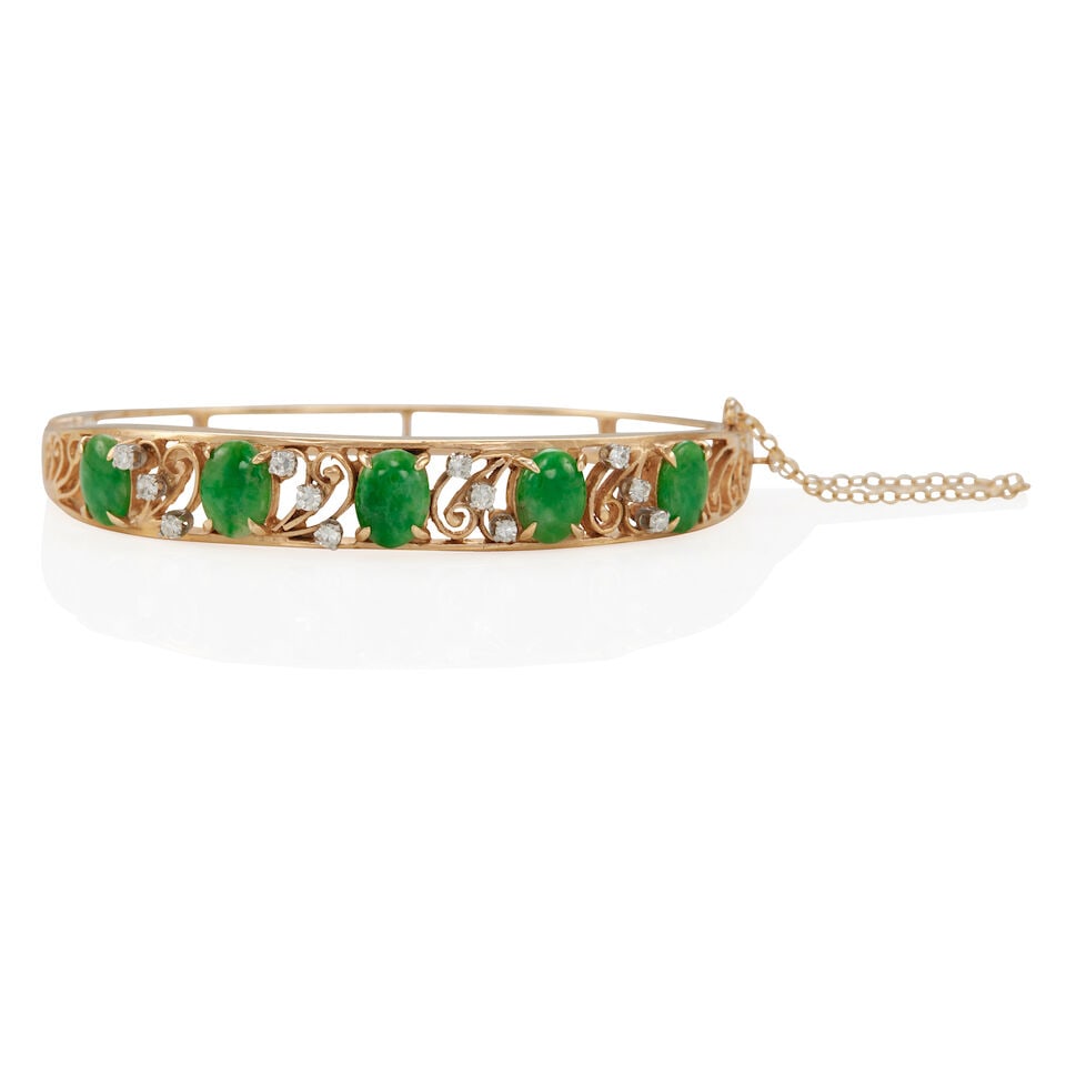 14K GOLD, JADE, AND DIAMOND BANGLE BRACELET - 2