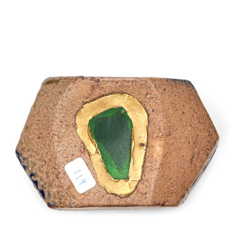 AJIKI HIRO 安食ひろ (B.1948) A Gold and Colored Glazed Chaire (Tea Caddy... - 2