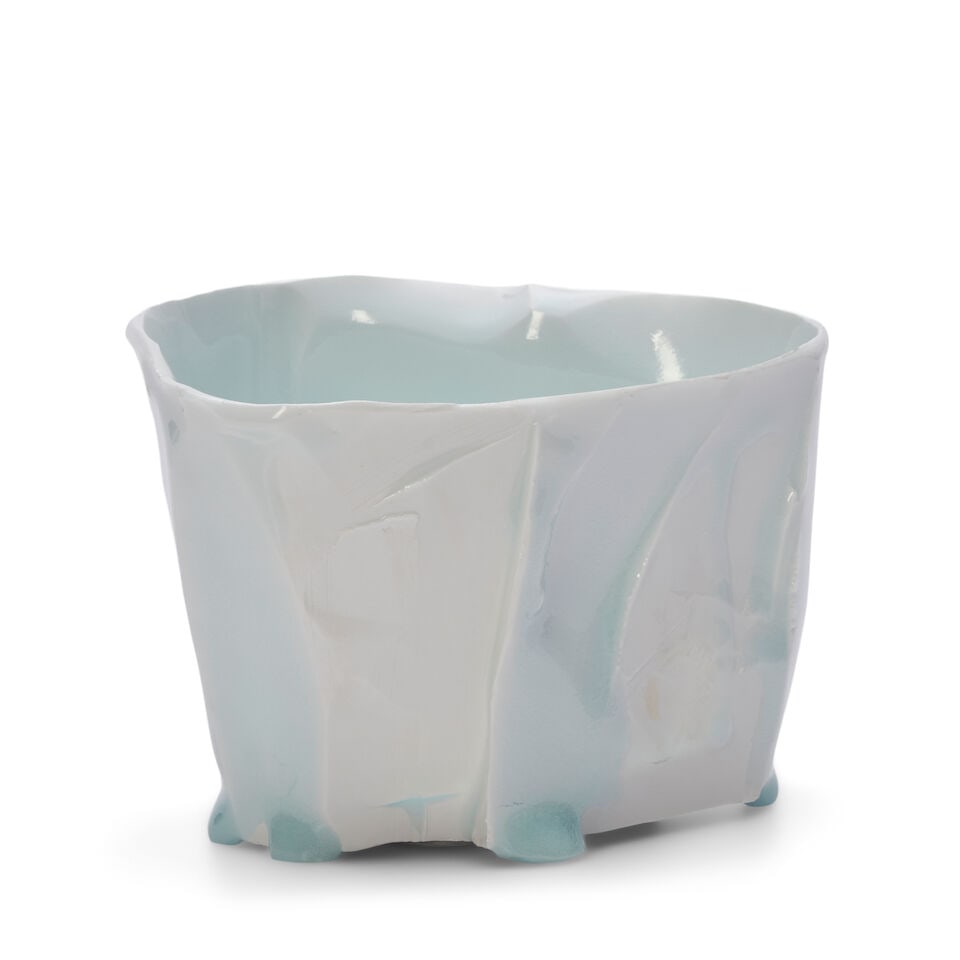 KATŌ TSUBUSA 加藤委 (1962-2025) A Pale Porcelain Chawan (Tea Bowl) Heisei... - 3