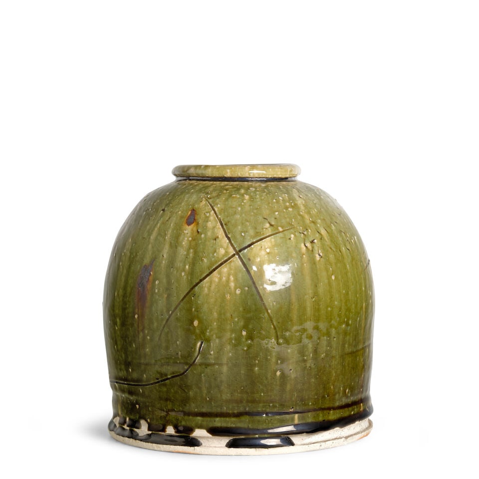 KOIE RYŌJI 鯉江良二 (1938-2020) An Oribe-Style Tsubo (Jar) Showa (1... - 2