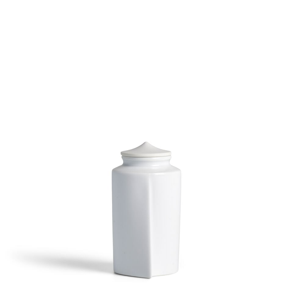 WADA AKIRA 和田的 (B.1978) A Sculptural Porcelain Chaire (Tea Caddy) Heisei (1... - 3