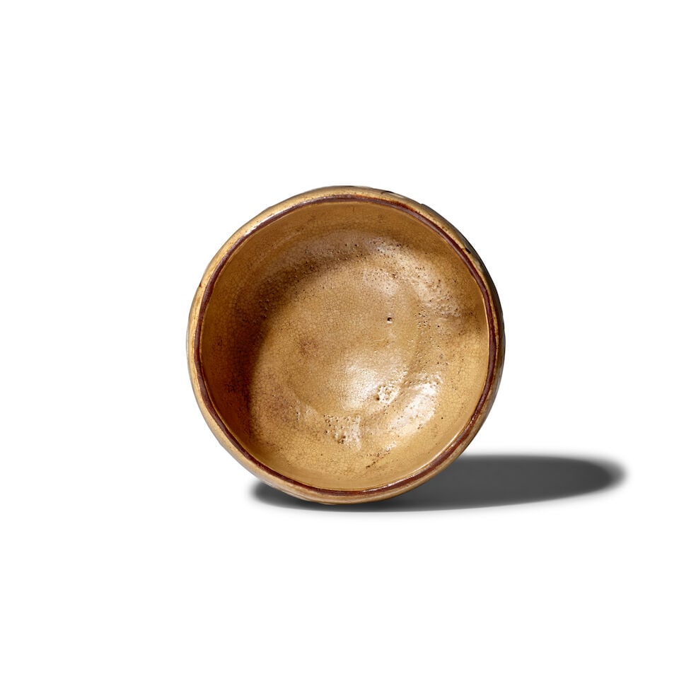 AFTER OGATA KENZAN 尾形乾山 (1663-1743) A Stoneware Tea Bowl Edo period ... - 2