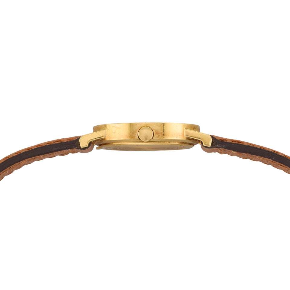 Bulgari. A lady's 18K gold quartz calendar wristwatch Ref: BB 26 GL, Circa 2001 - 2