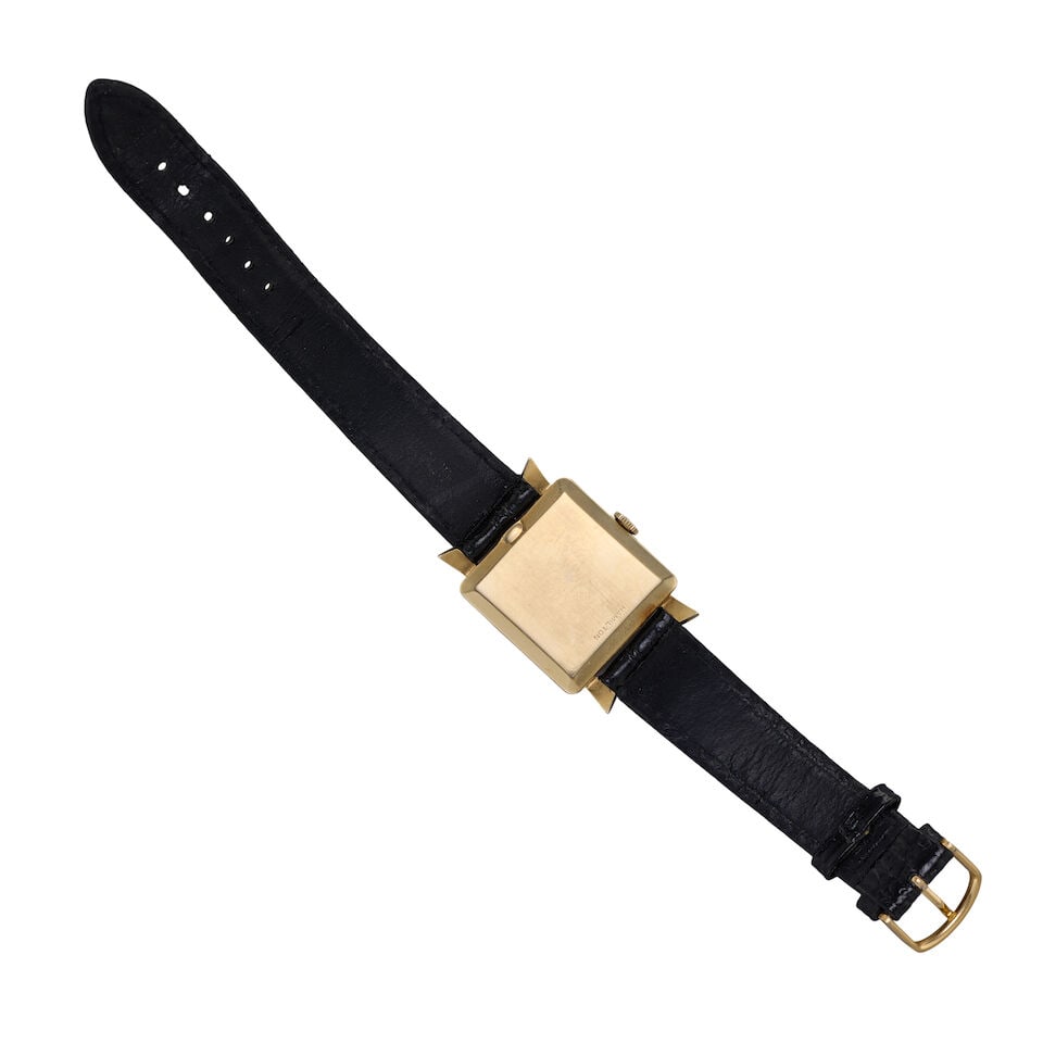 Hamilton. A 14K gold manual wind wristwatch Circa 1955 - 3