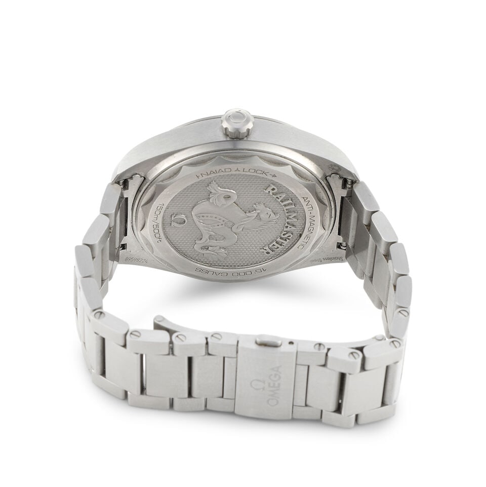 Omega. A stainless steel automatic bracelet watch Railmaster, Ref: 220.10.40.20.01.001, Purchas... - 3