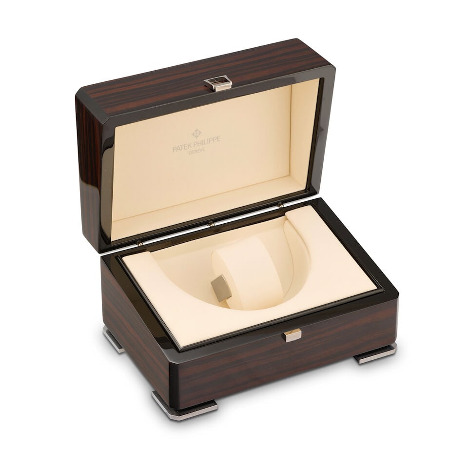 Patek Philippe. An electronic winding box for a Perpetual Calendar watch Circa 2010 - 2
