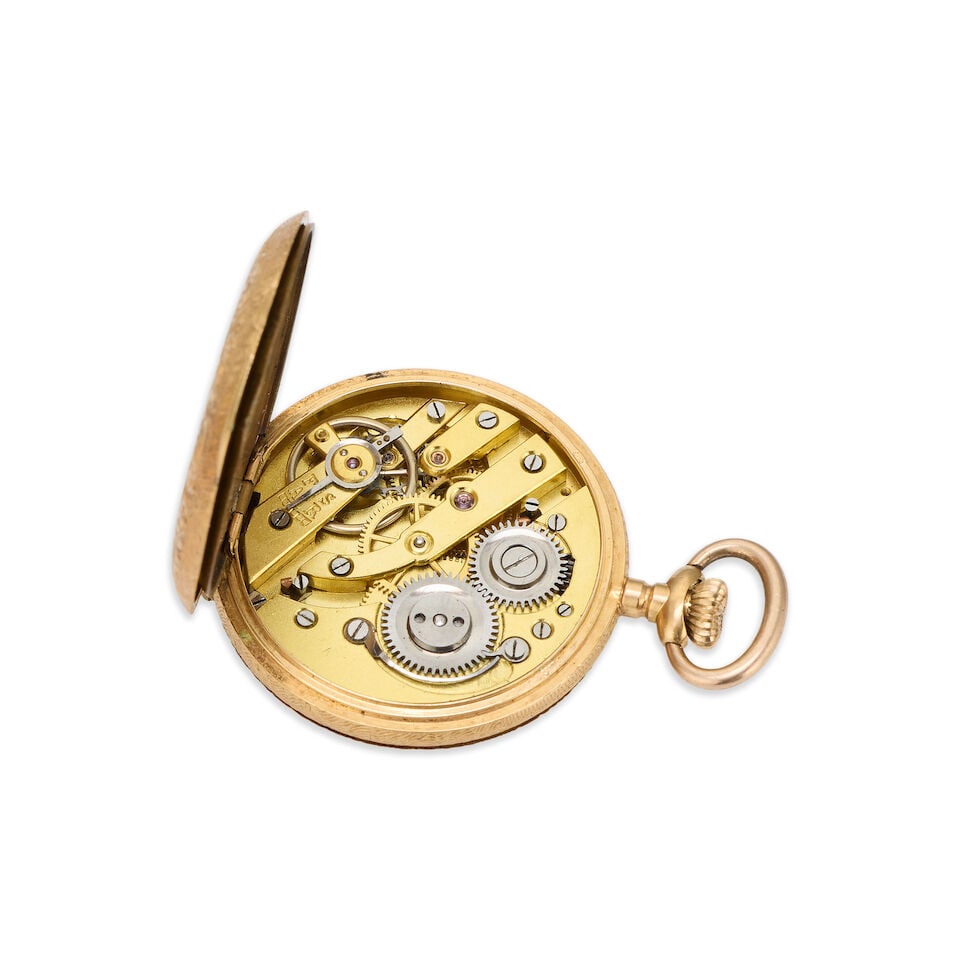 An 18K gold keyless wind full hunter pocket watch with continental gold chain Circa 1900 - 4