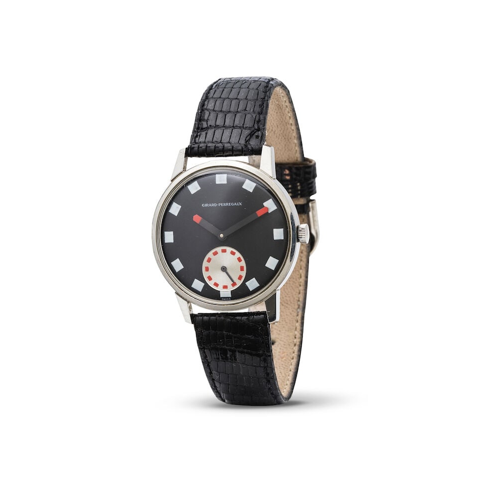 Girard-Perregaux. A stainless steel manual wind wristwatch Girard-Perregaux. Montre bracelet en ...: Girard-Perregaux. A stainless steel manual wind wristwatch Girard-Perregaux. Montre bracelet en acier mouvement mécanique Date: Circa 1970 Movement: 17-jewel manual wind Dial: Black, signed Case: