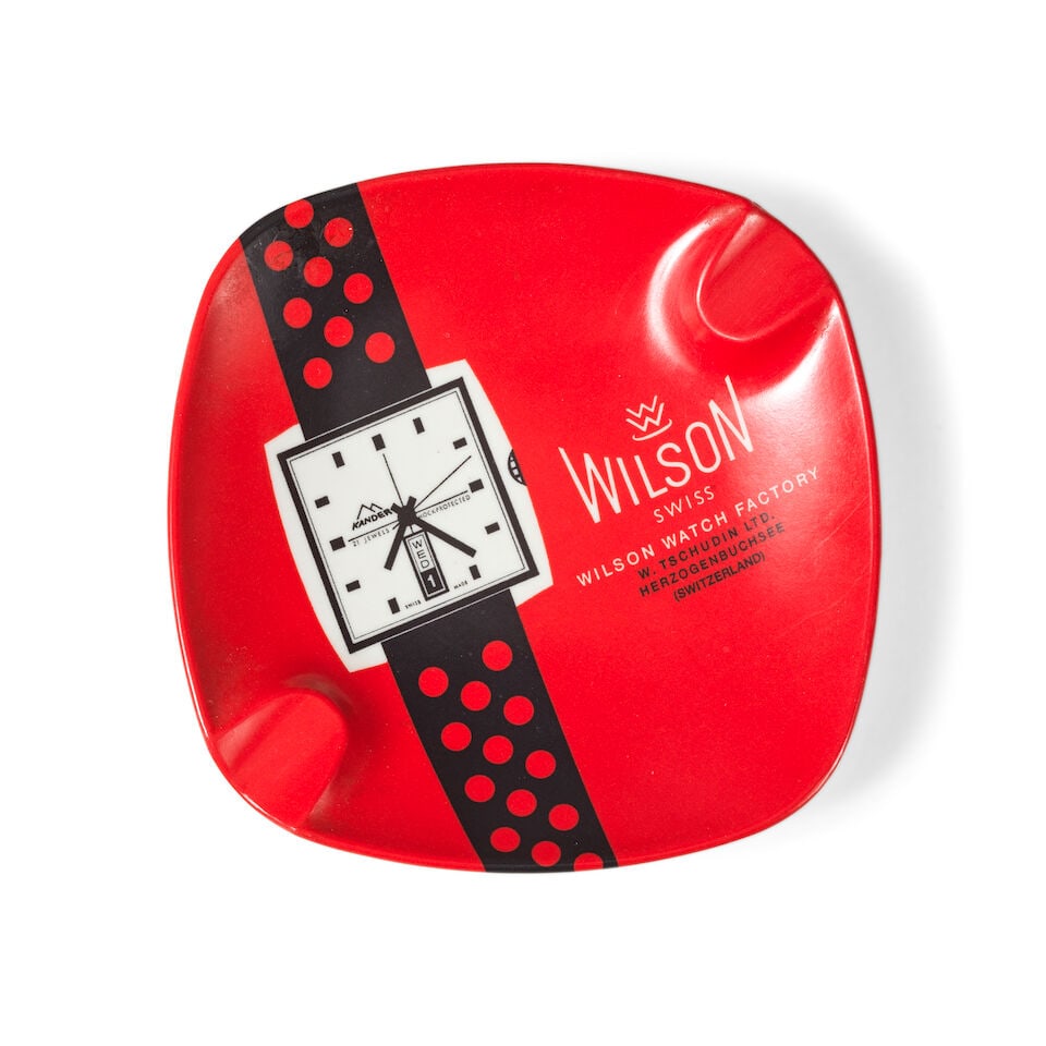 Wilson. Red plastic ashtray Wilson. Cendrier rouge en plastique: Wilson. Red plastic ashtray Wilson. Cendrier rouge en plastique 13cm x 13cm Good condition This lot is subject to the following lot symbols: Ω Ω VAT on imported items at the prevailing