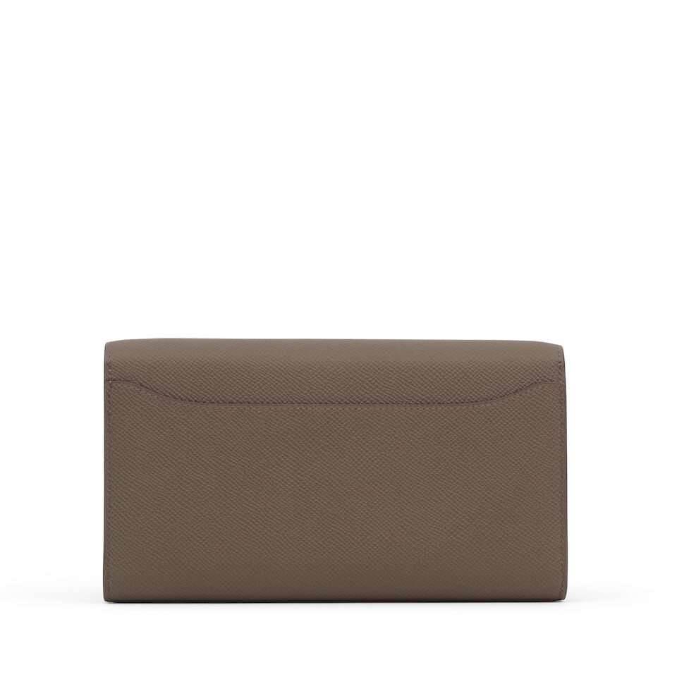 Hermès: a Gris Etain Epsom Leather Constance To Go 2025 (includes shoulder strap, protectiv... - 2
