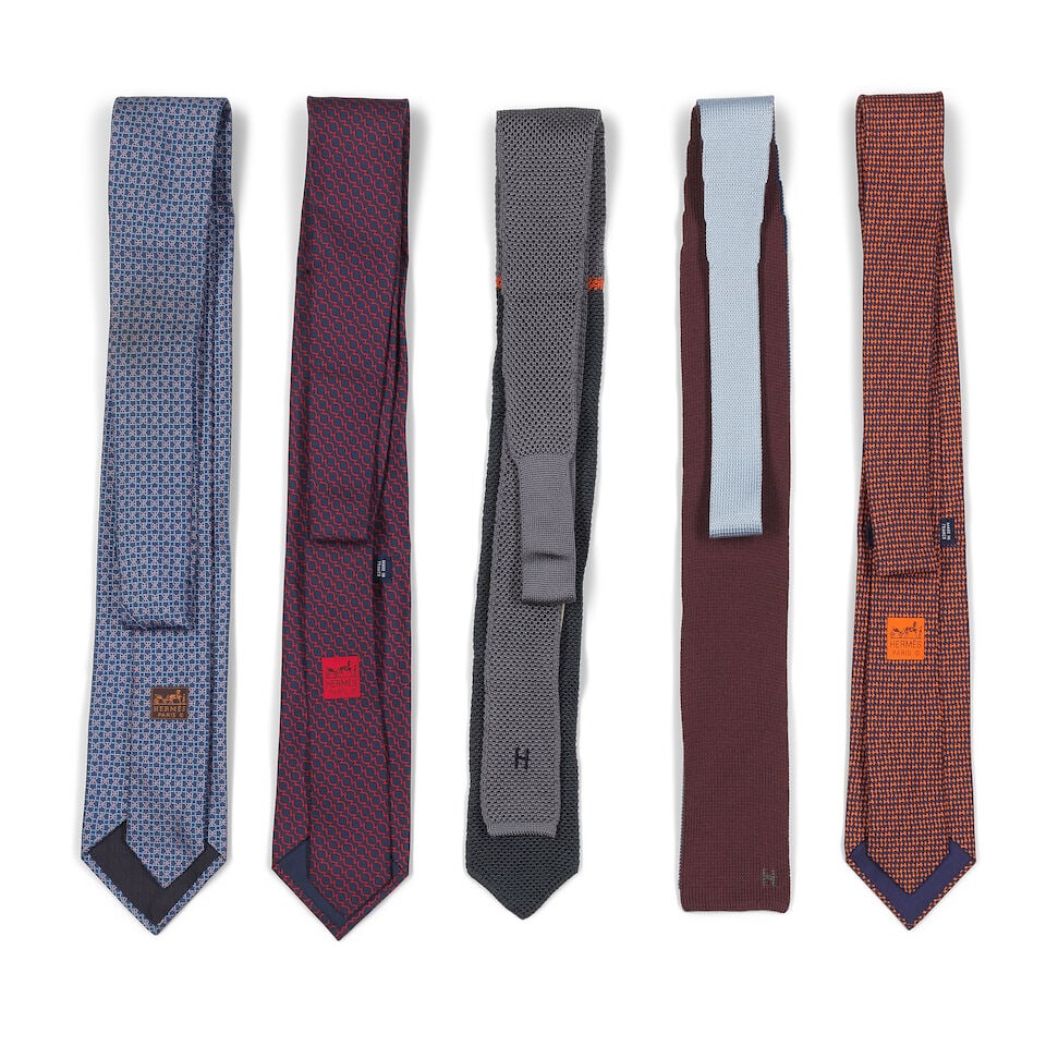 Hermès: a Collection of 5 Ties two examples with tags - 2