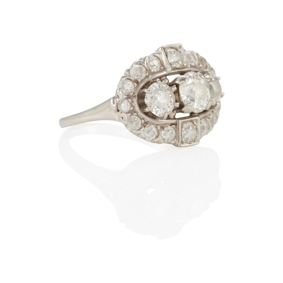 ANTIQUE 14K GOLD AND DIAMOND RING - 2