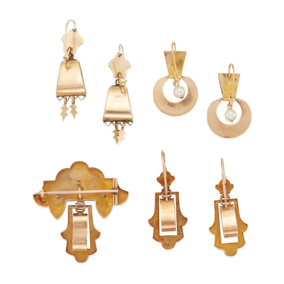 VICTORIAN GOLD, PEARL, AND ENAMEL JEWELRY SET - 2
