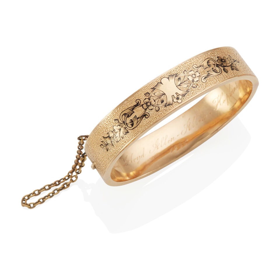 18K GOLD AND ENAMEL VICTORIAN ERA BANGLE BRACELET - 2