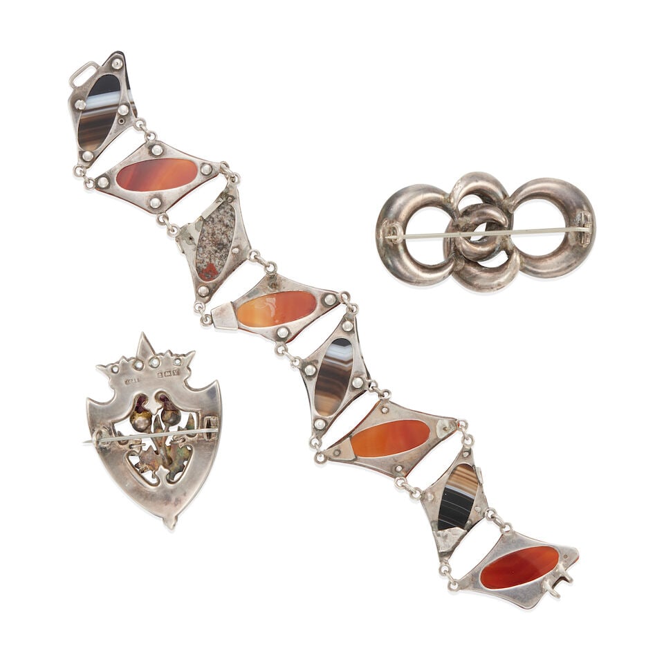 THREE ANTIQUE SILVER, AGATE, JASPER, AND GLASS JEWELRY ITEMS - 2