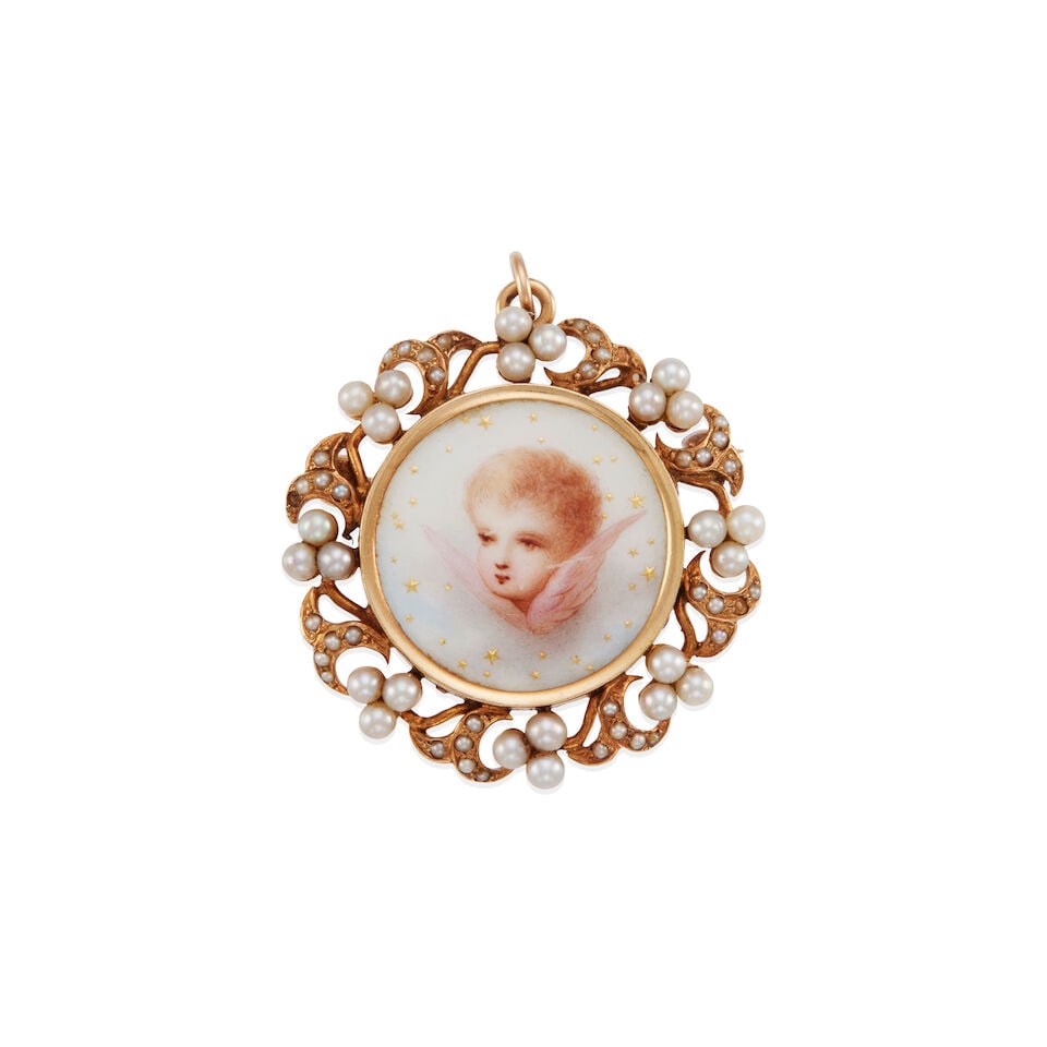 ANTIQUE GOLD AND CULTURED PEARL PAINTED BROOCH/PENDANT: ANTIQUE GOLD AND CULTURED PEARL PAINTED BROOCH/PENDANT • 14k yellow gold • Numerous near-round cultured pearls measuring approximately 1.19 - 2.72 mm • 1 round painting • Measu