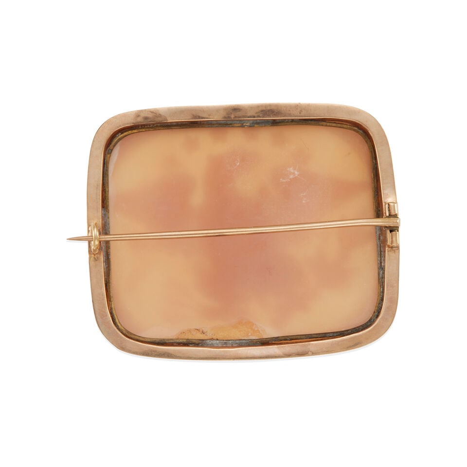 VINTAGE GOLD AND SHELL CAMEO BROOCH - 2