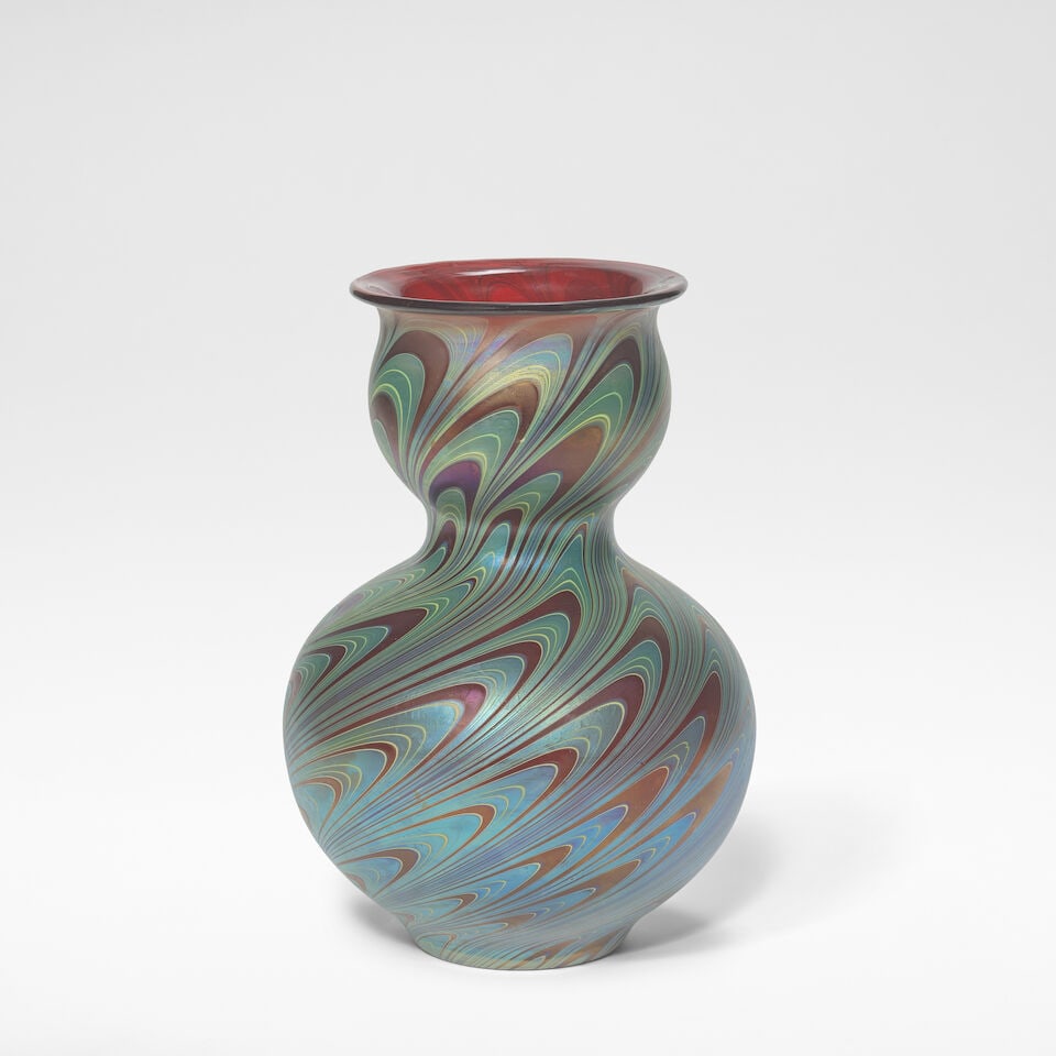 Loetz 'Rubin Phaenomen', vase, circa 1898 - 2