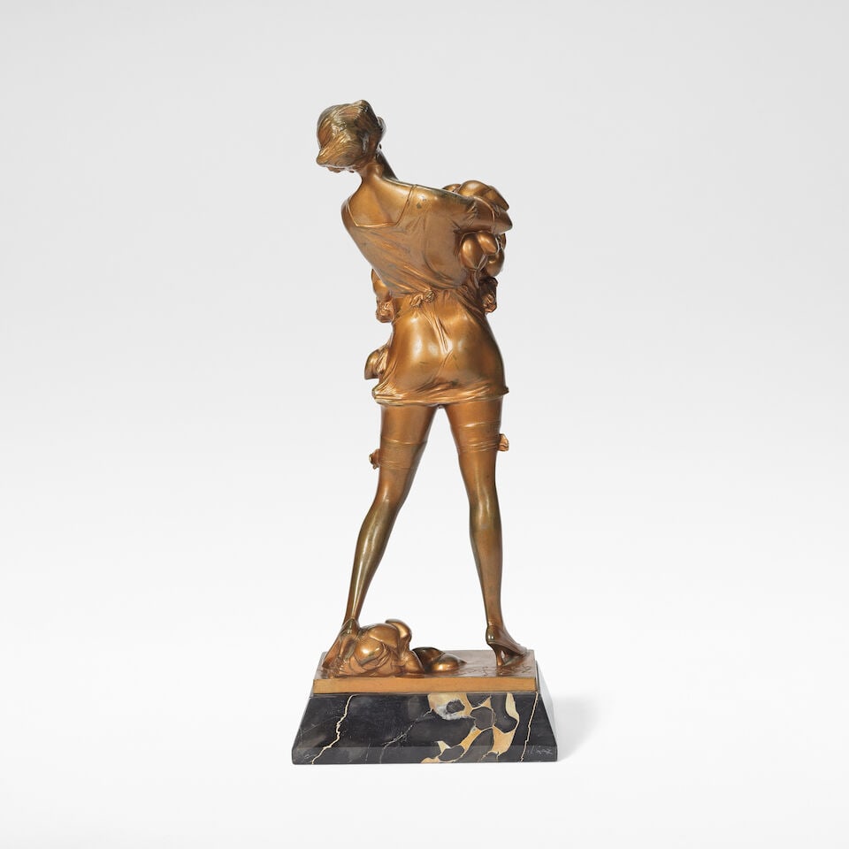 Bruno Zach Female figure with hearts, circa 1925 - 2