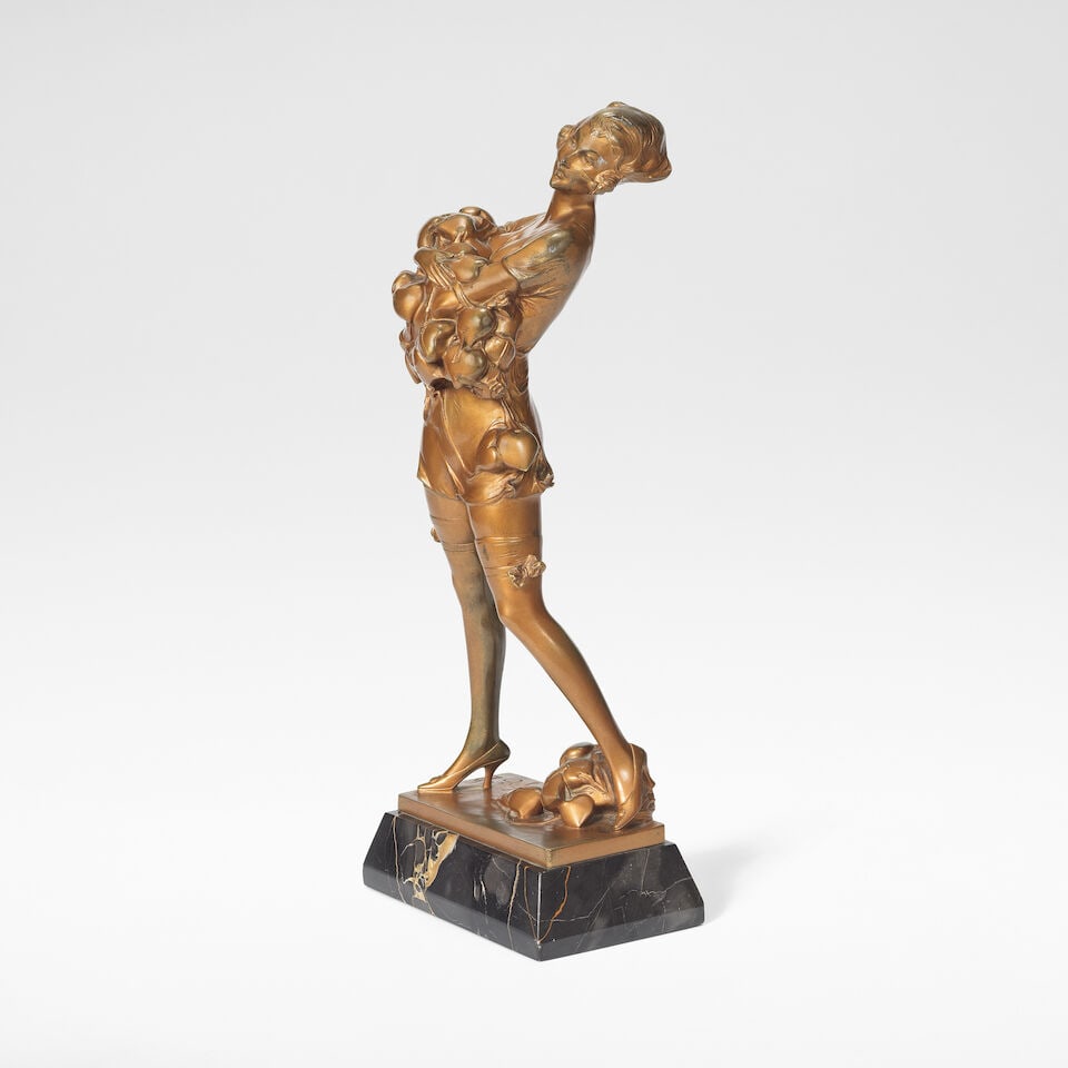 Bruno Zach Female figure with hearts, circa 1925 - 3