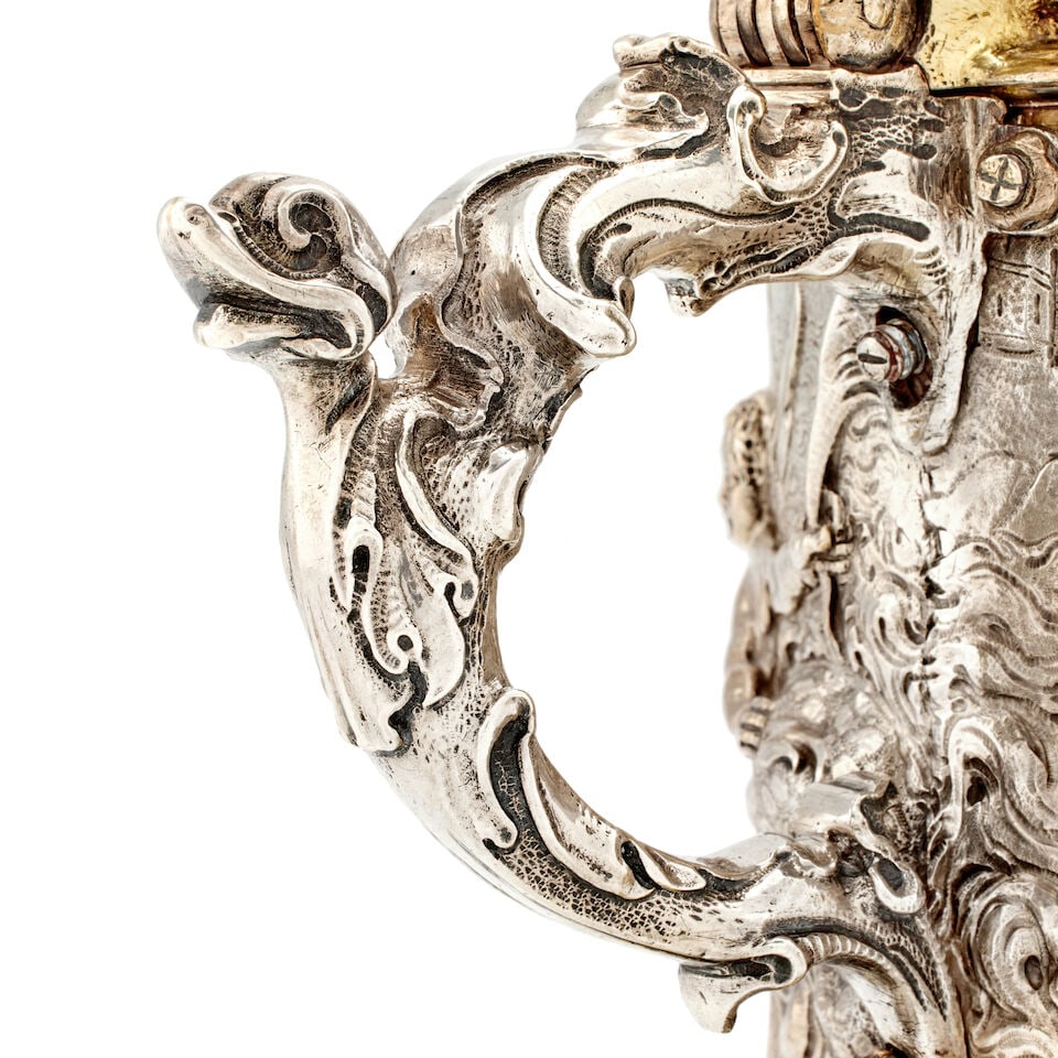 A 17th century German silver and parcel-gilt tankard Gregorius Lambrecht, Hamburg, circa 1630 - 8