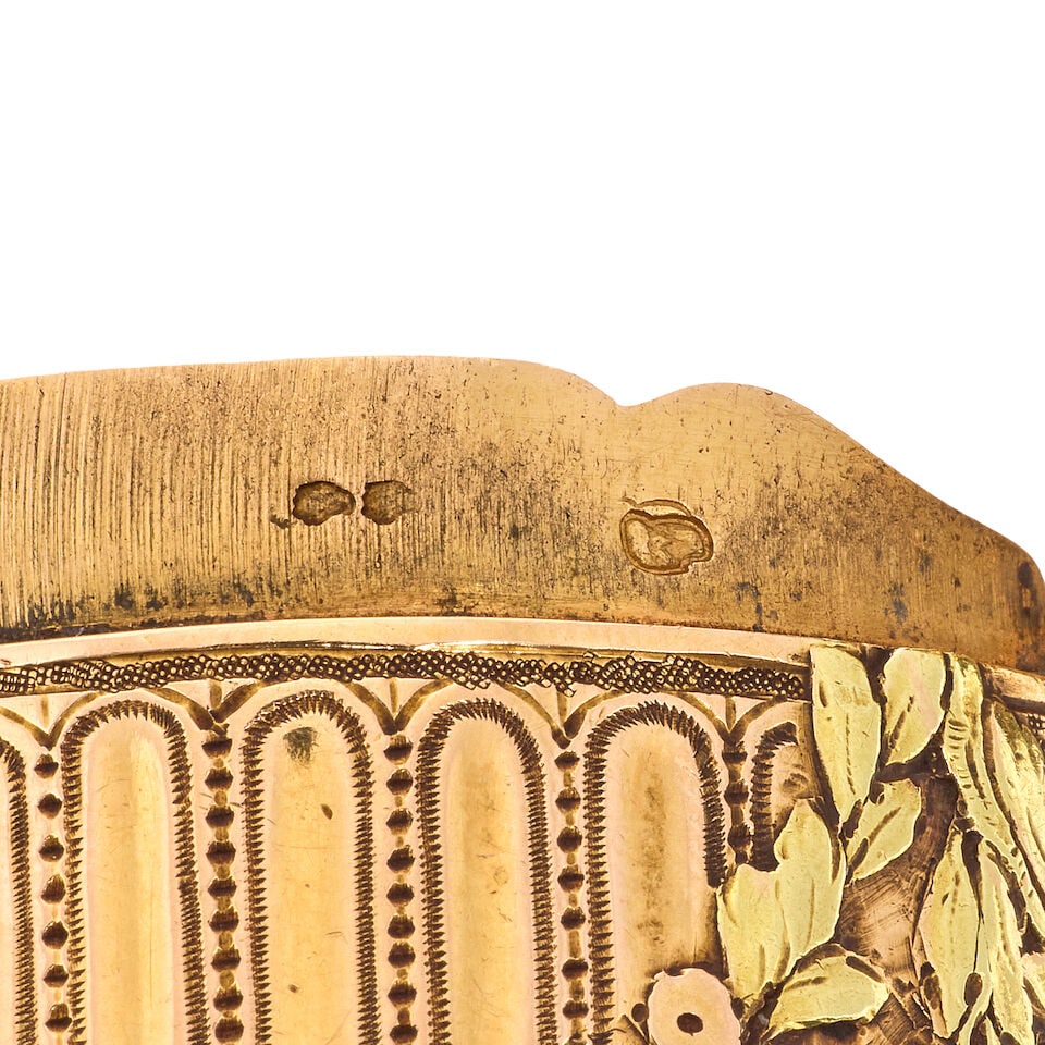A Louis XV vari-coloured gold snuff box Nicolas Marguerit, Paris 1765, with French eagle head co... - 2