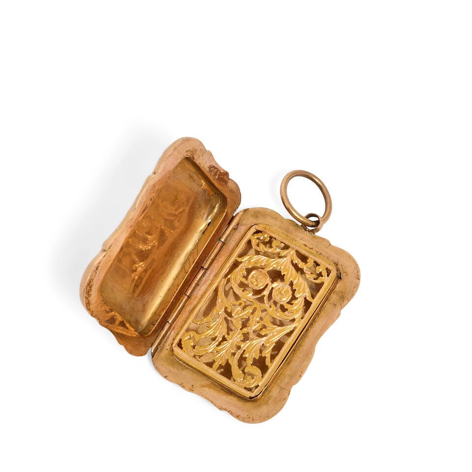 A 19th century Swiss gold and enamel vinaigrette unmarked, with French 1819 - 1838 import mark - 2