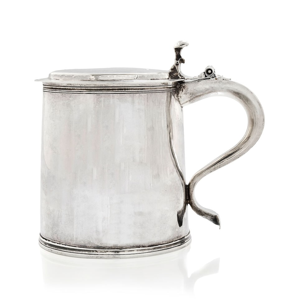 A Charles II silver tankard Edward Gladwin, London 1671 (1 of 4)