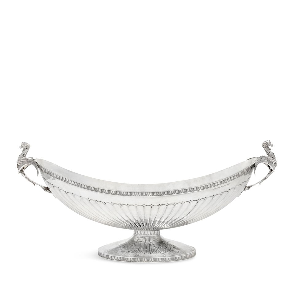 A modern Italian silver two-handled bowl / centrepiece incuse stamped Stancampiano, Sterling and...: A modern Italian silver two-handled bowl / centrepiece incuse stamped Stancampiano, Sterling and 925 With mythological winged creatures forming the handles, elongated oblong form with fluted sides, on