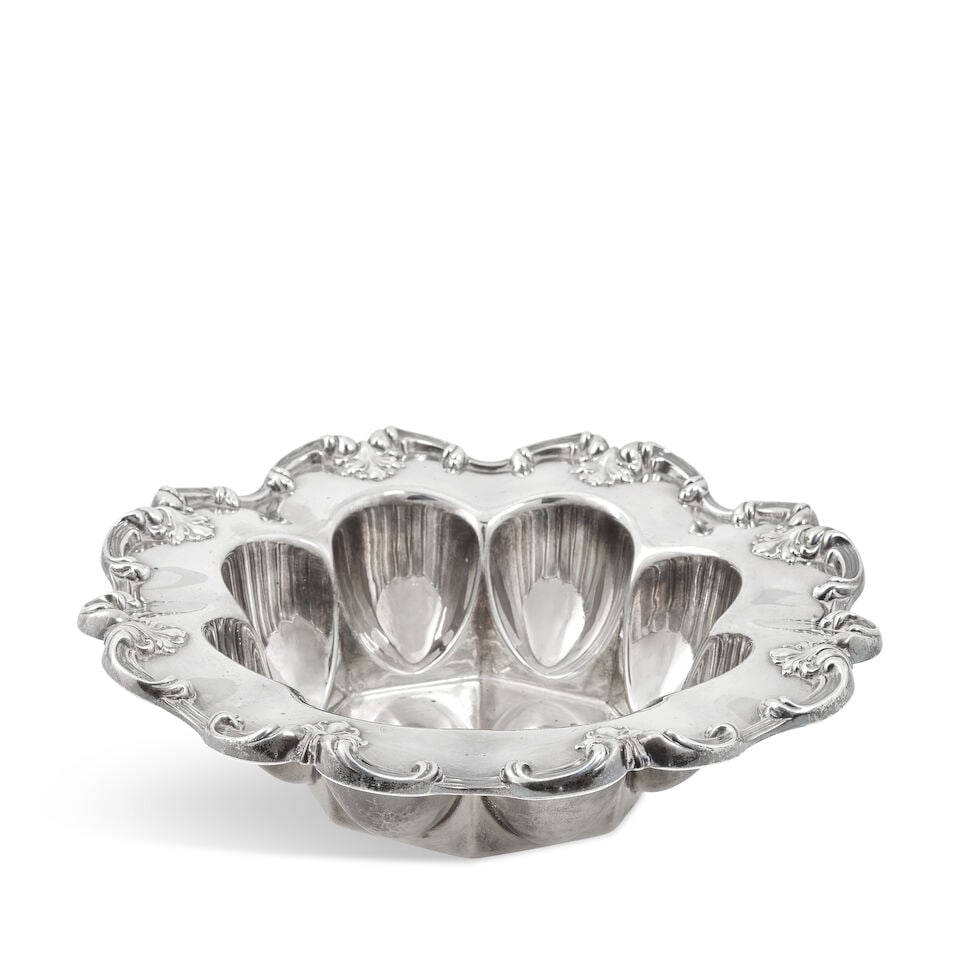 An American silver bowl Frank M Whiting & Co, also stamped STERLING, 20th century (1 of 1)