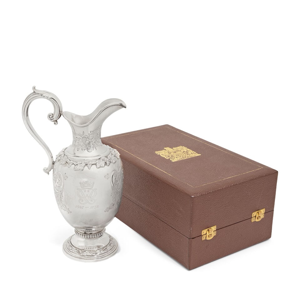 A cased modern silver commemorative ewer Garrard & Co Ltd, London 1973 - 2