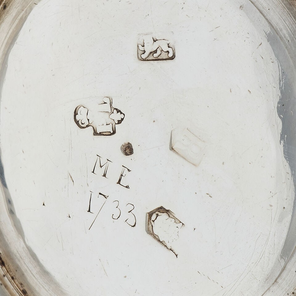 A George II silver mug Paul de Lamerie, London 1732 - 2